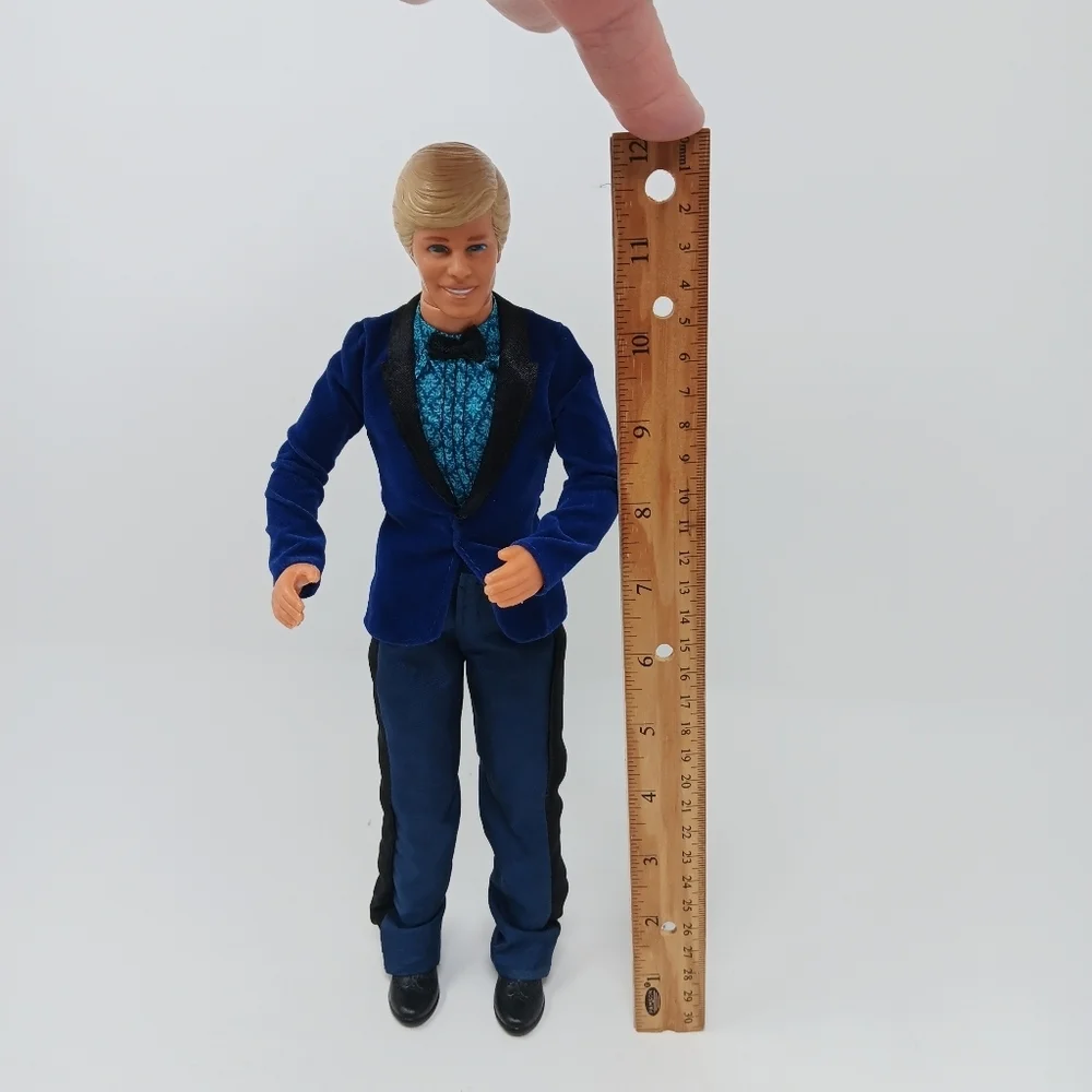 Vintage Mis-Matched Ken Doll #399